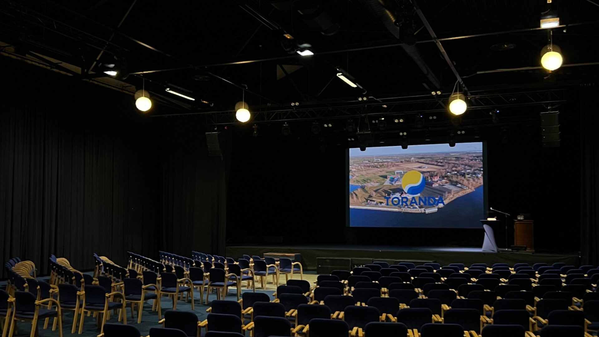 Torandan konserttisali ja näyttämö